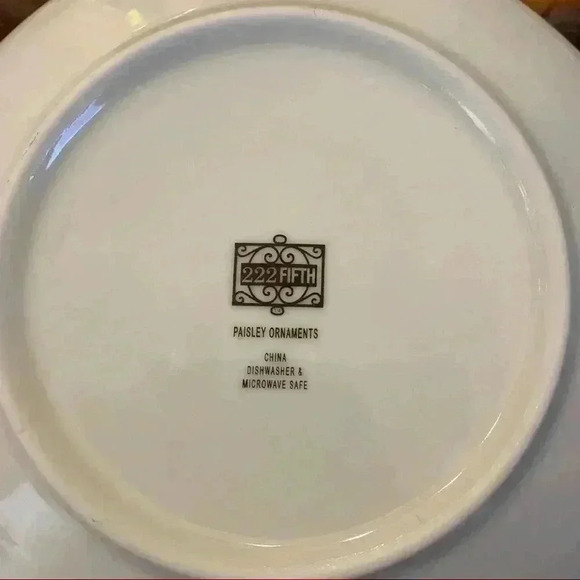 222 Fifth set of 4 “Paisley Ornaments” plates - Picture 7 of 9